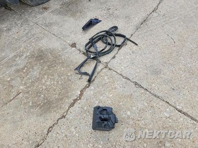 Zdjęcie 12 z 13 samochodu: 2007 HONDA CIVIC HYBRID VIN:JHMFA36207S008727 - miniatura