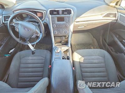 Zdjęcie 8 z 12 samochodu: 2017 FORD FUSION SE HYBRID VIN:3FA6P0LUXHR158397 - miniatura