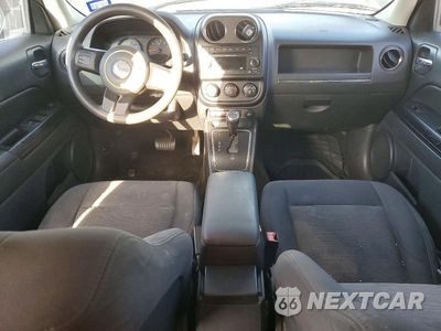 Zdjęcie 8 z 13 samochodu: 2013 JEEP PATRIOT SPORT VIN:1C4NJRBB7DD279984 - miniatura
