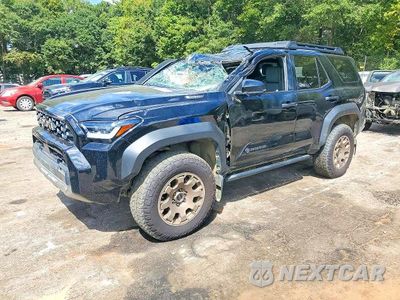 2025 TOYOTA 4RUNNER TRAILHUNTER HV JTEVB5BR5S5017015 - główne zdjęcie licytacji z USA - miniatura