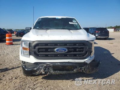 Piąte zdjęcie samochodu w środku: 2022 FORD F150 SUPER CAB VIN:1FTEX1EBXNKE83803 - miniatura
