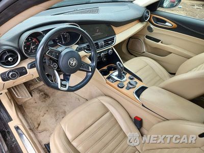 Zdjęcie 8 z 13 samochodu: 2020 ALFA ROMEO GIULIA TI VIN:ZARFANBN4L7629825 - miniatura