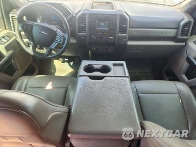 Zdjęcie 8 z 12 samochodu: 2017 FORD F250 SUPER DUTY VIN:1FT7W2B64HEF50312 - miniatura