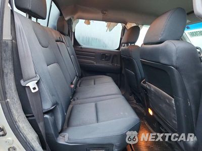Zdjęcie 10 z 12 samochodu: 2012 HONDA RIDGELINE SPORT VIN:5FPYK1F73CB460788 - miniatura