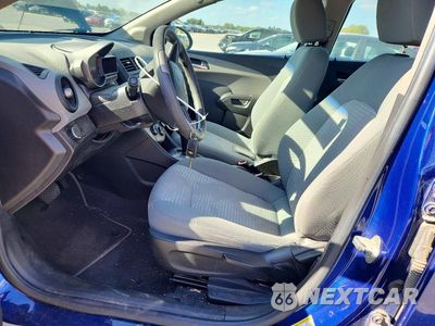 Zdjęcie 7 z 12 samochodu: 2013 CHEVROLET SONIC LS VIN:1G1JA5SH8D4115874 - miniatura