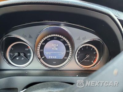 Zdjęcie 9 z 13 samochodu: 2011 MERCEDES-BENZ C 350 VIN:WDDGF5GB4BF527594 - miniatura