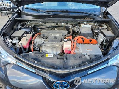Zdjęcie 12 z 13 samochodu: 2018 TOYOTA RAV4 HV LIMITED VIN:JTMDJREV5JD192341 - miniatura