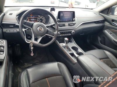 Zdjęcie 8 z 13 samochodu: 2021 NISSAN ALTIMA SR VIN:1N4BL4CV7MN386655 - miniatura