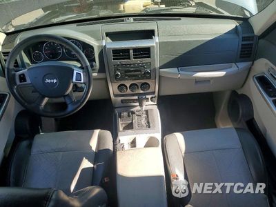 Zdjęcie 8 z 12 samochodu: 2008 JEEP LIBERTY LIMITED VIN:1J8GN58K48W198392 - miniatura