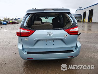Zdjęcie 6 z 13 samochodu: 2017 TOYOTA SIENNA LE VIN:5TDKZ3DC6HS865651 - miniatura