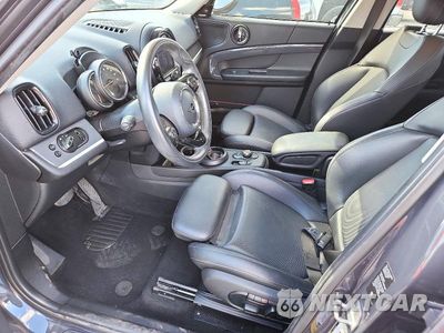 Zdjęcie 7 z 12 samochodu: 2019 MINI COOPER S COUNTRYMAN ALL4 VIN:WMZYT5C57K3G93362 - miniatura