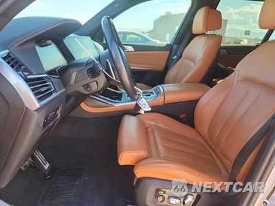 Zdjęcie 7 z 14 samochodu: 2022 BMW X7 XDRIVE40I VIN:5UXCW2C02N9K34757 - miniatura