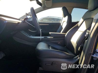 Zdjęcie 7 z 14 samochodu: 2023 TESLA MODEL Y VIN:7SAYGDEE1PA116684 - miniatura