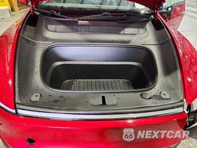Zdjęcie 11 z 13 samochodu: 2026 TESLA MODEL Y VIN:7SAYGDED3TA688230 - miniatura