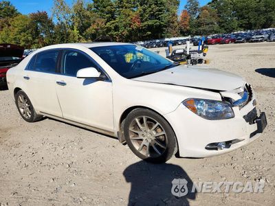 Czwarte zdjęcie samochodu z boku: 2010 CHEVROLET MALIBU LTZ VIN:1G1ZE5E75AF297527 - miniatura