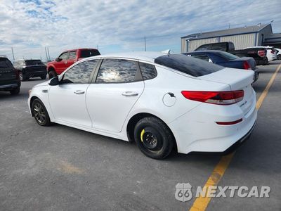 Drugie zdjęcie samochodu z przodu: 2019 KIA OPTIMA LX VIN:5XXGT4L33KG333703 - miniatura