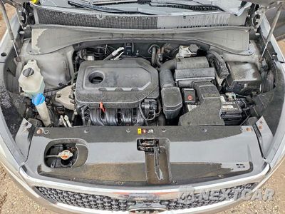 Zdjęcie 11 z 12 samochodu: 2016 KIA SORENTO LX VIN:5XYPG4A37GG112003 - miniatura