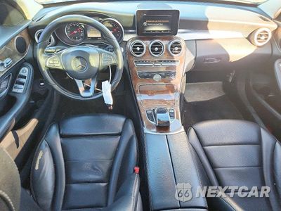 Zdjęcie 8 z 12 samochodu: 2016 MERCEDES-BENZ C 300 VIN:55SWF4JB6GU105166 - miniatura