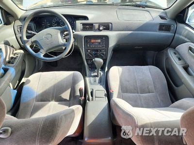 Zdjęcie 8 z 12 samochodu: 1999 TOYOTA CAMRY LE VIN:JT2BG22K0X0365313 - miniatura