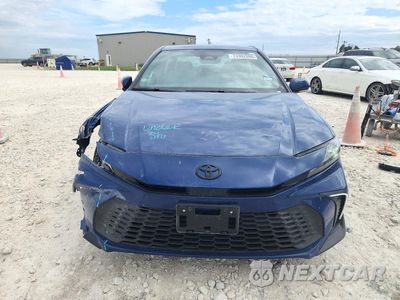 Piąte zdjęcie samochodu w środku: 2026 TOYOTA CAMRY SE VIN:4T1DAACKXTU334983 - miniatura