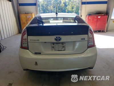 Zdjęcie 6 z 12 samochodu: 2015 TOYOTA PRIUS FOUR VIN:JTDKN3DU3F1926033 - miniatura