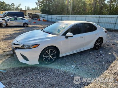 2020 TOYOTA CAMRY SE 4T1G11AK3LU889189 - główne zdjęcie licytacji z USA - miniatura