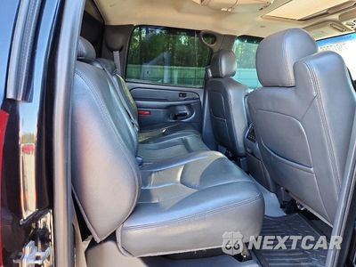 Zdjęcie 11 z 14 samochodu: 2007 CHEVROLET SILVERADO K3500 VIN:1GCJK33D57F171154 - miniatura