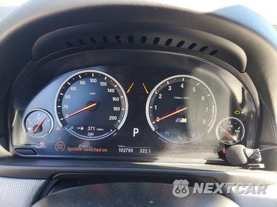 Zdjęcie 9 z 12 samochodu: 2013 BMW M5 VIN:WBSFV9C51DC772527 - miniatura