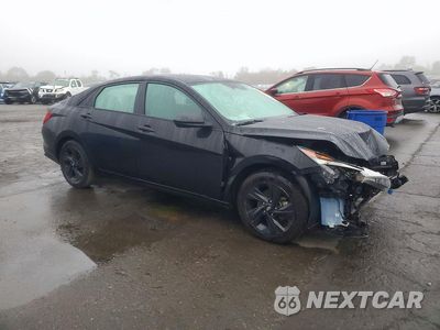 Czwarte zdjęcie samochodu z boku: 2023 HYUNDAI ELANTRA SEL VIN:KMHLM4AG0PU379357 - miniatura