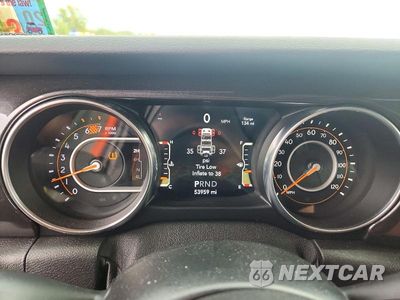 Zdjęcie 9 z 13 samochodu: 2020 JEEP WRANGLER UNLIMITED SPORT VIN:1C4HJXDN7LW204164 - miniatura