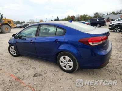 Drugie zdjęcie samochodu z przodu: 2017 KIA FORTE LX VIN:3KPFL4A73HE152023 - miniatura