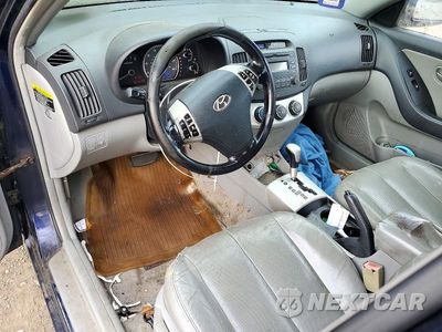 Zdjęcie 8 z 12 samochodu: 2007 HYUNDAI ELANTRA VIN:KMHDU46DX7U127361 - miniatura