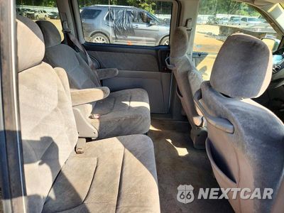 Zdjęcie 11 z 13 samochodu: 2002 HONDA ODYSSEY EX VIN:2HKRL186X2H529779 - miniatura