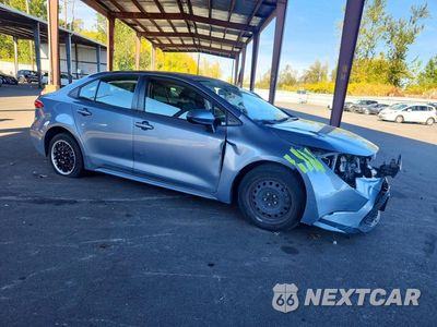 Czwarte zdjęcie samochodu z boku: 2021 TOYOTA COROLLA LE VIN:JTDEPMAE0MJ156820 - miniatura