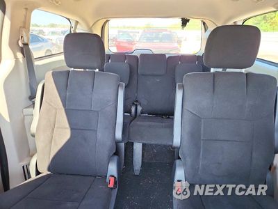 Zdjęcie 10 z 14 samochodu: 2011 DODGE GRAND CARAVAN MAINSTREET VIN:2D4RN3DG1BR674395 - miniatura