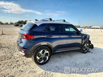 Trzecie zdjęcie samochodu z tyłu: 2022 HYUNDAI VENUE LIMITED VIN:KMHRC8A32NU209287 - miniatura