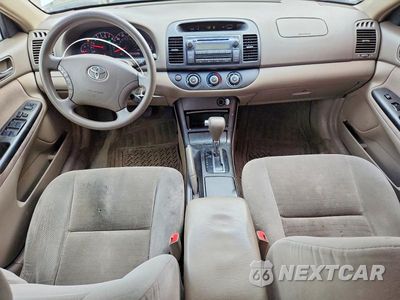 Zdjęcie 8 z 12 samochodu: 2006 TOYOTA CAMRY LE VIN:4T1BE32K16U666601 - miniatura