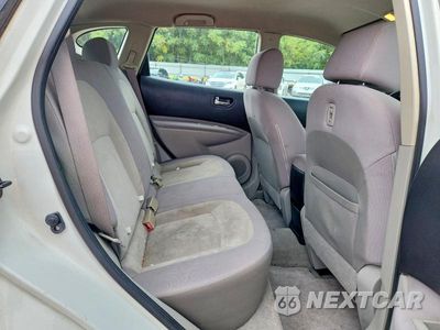 Zdjęcie 11 z 13 samochodu: 2010 NISSAN ROGUE S VIN:JN8AS5MV6AW148237 - miniatura