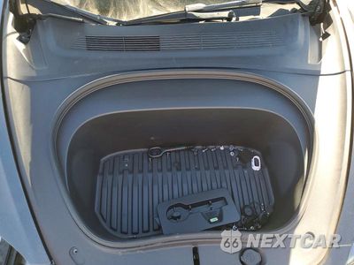 Zdjęcie 11 z 13 samochodu: 2025 TESLA MODEL 3 VIN:5YJ3E1EA2SF986898 - miniatura