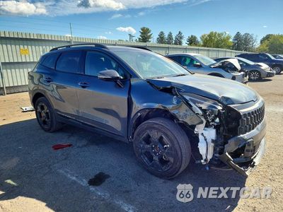 Czwarte zdjęcie samochodu z boku: 2026 KIA SPORTAGE HYBRID X-LINE VIN:KNDPVDDG3T7313585 - miniatura