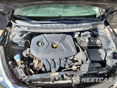 Zdjęcie 11 z 12 samochodu: 2014 KIA FORTE LX VIN:KNAFK4A60E5130737 - miniatura