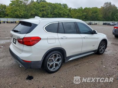 Trzecie zdjęcie samochodu z tyłu: 2017 BMW X1 XDRIVE28I VIN:WBXHT3C36H5F87360 - miniatura