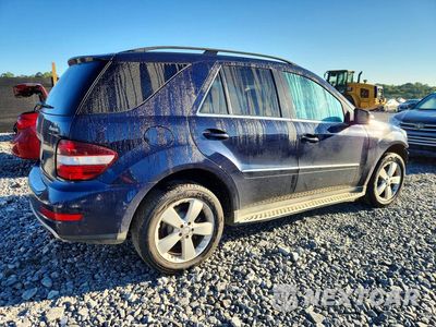 Trzecie zdjęcie samochodu z tyłu: 2011 MERCEDES-BENZ ML 350 4MATIC VIN:4JGBB8GB6BA646046 - miniatura