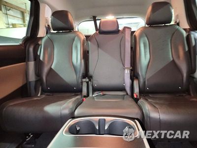Zdjęcie 10 z 14 samochodu: 2026 KIA CARNIVAL LXS VIN:KNDNB5K35T6590640 - miniatura