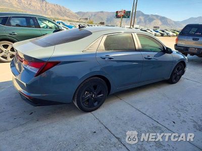Trzecie zdjęcie samochodu z tyłu: 2021 HYUNDAI ELANTRA SEL VIN:KMHLM4AG8MU177975 - miniatura