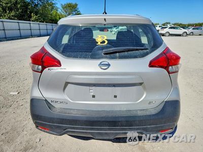 Zdjęcie 6 z 13 samochodu: 2018 NISSAN KICKS SV VIN:3N1CP5CU5JL536924 - miniatura