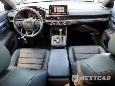 Zdjęcie 8 z 14 samochodu: 2025 HONDA CR-V SPORT-L VIN:7FARS6H88SE106171 - miniatura