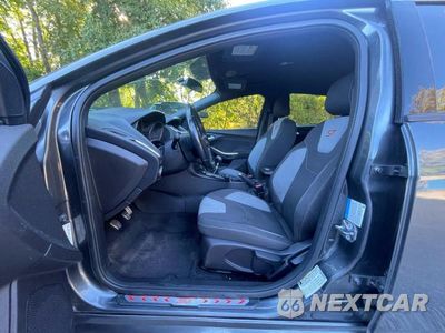 Zdjęcie 11 z 13 samochodu: 2018 FORD FOCUS ST VIN:1FADP3L99JL213446 - miniatura