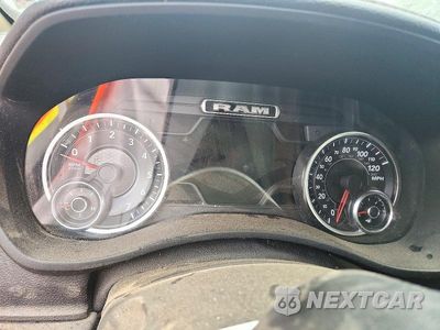 Zdjęcie 9 z 12 samochodu: 2021 RAM 2500 LARAMIE VIN:3C6UR5FJ3MG697192 - miniatura