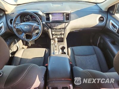 Zdjęcie 8 z 13 samochodu: 2018 NISSAN PATHFINDER SV VIN:5N1DR2MM2JC637709 - miniatura